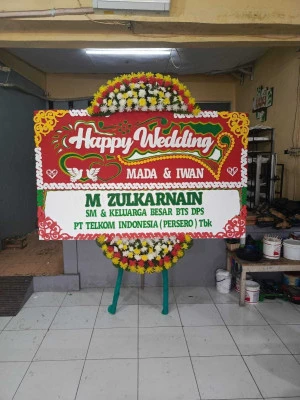 Papan Bunga di Gunung Sahari Selatan